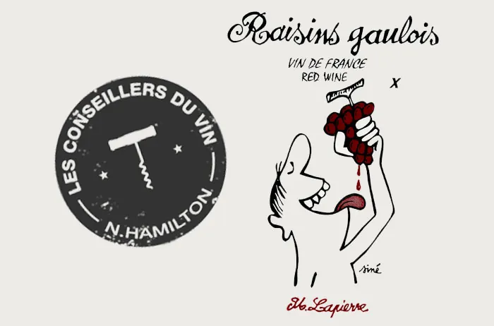 Le logo des Conseillers du vin à côté de l’étiquette des Raisins Gaulois dessinée par Siné